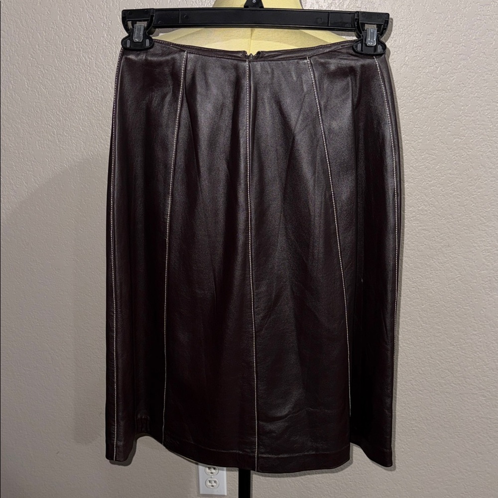 St. John Classic Brown Leather Panel Skirt - size 8